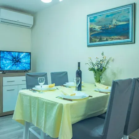 Jasnica By Interhome * מאלינסקה