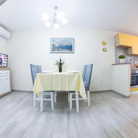 בית נופש Jasnica By Interhome