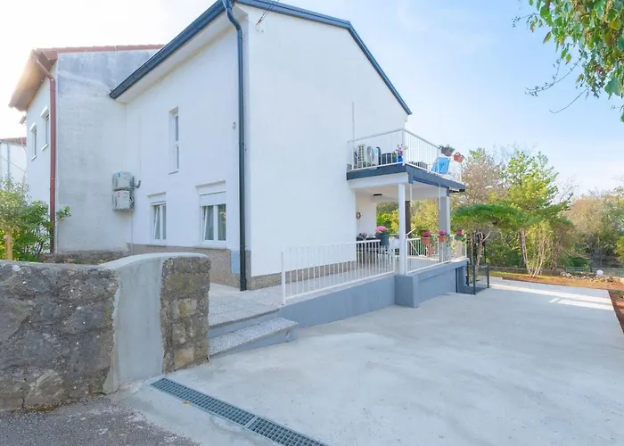 Jasnica By Interhome * Malinska